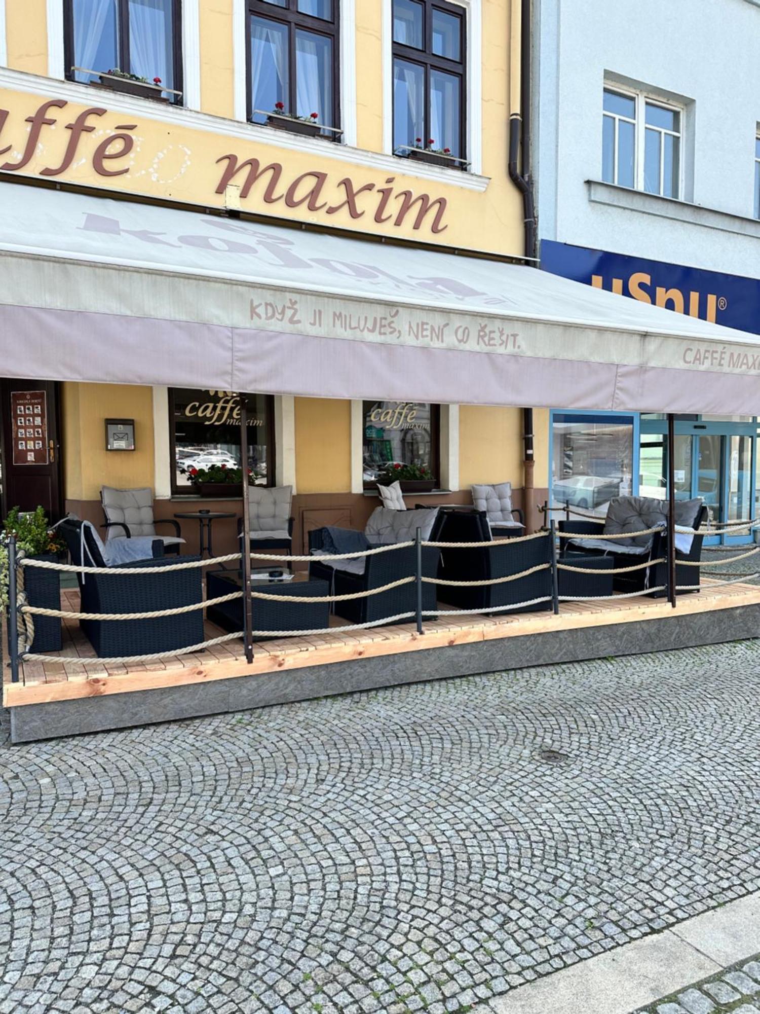 Studia Maxim Apartman Frýdek-Místek Kültér fotó